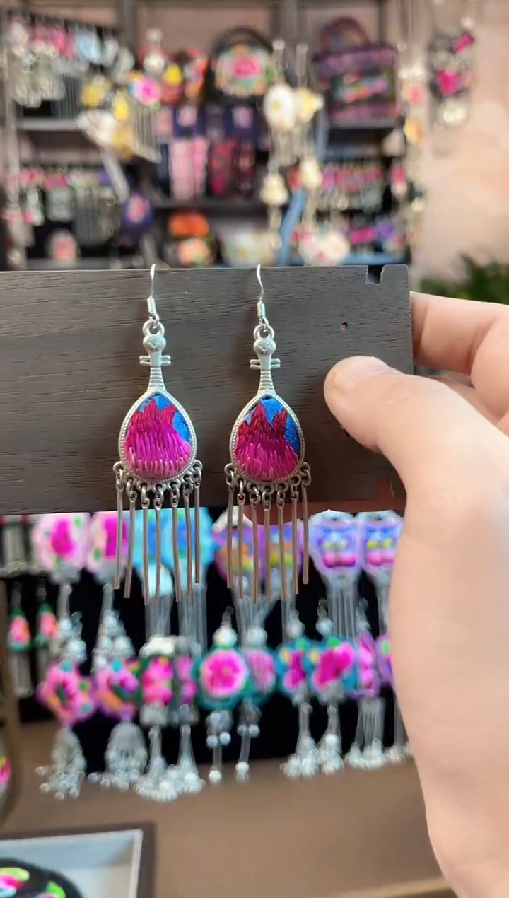 织绣民族风手工非遗老绣饰品614