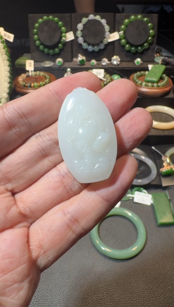 颈饰未镶嵌和田玉BG 佛公