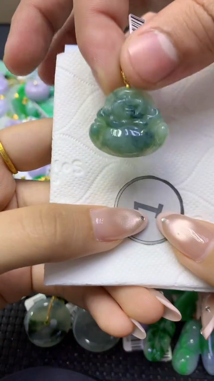 颈饰未镶嵌翡翠天然缅甸翡翠A货