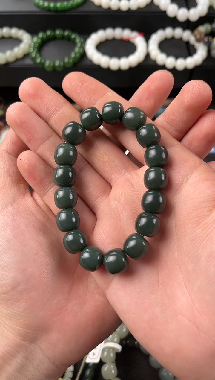 【闪购商品】和田玉手串未镶嵌新疆和田青玉卡12老型微色差