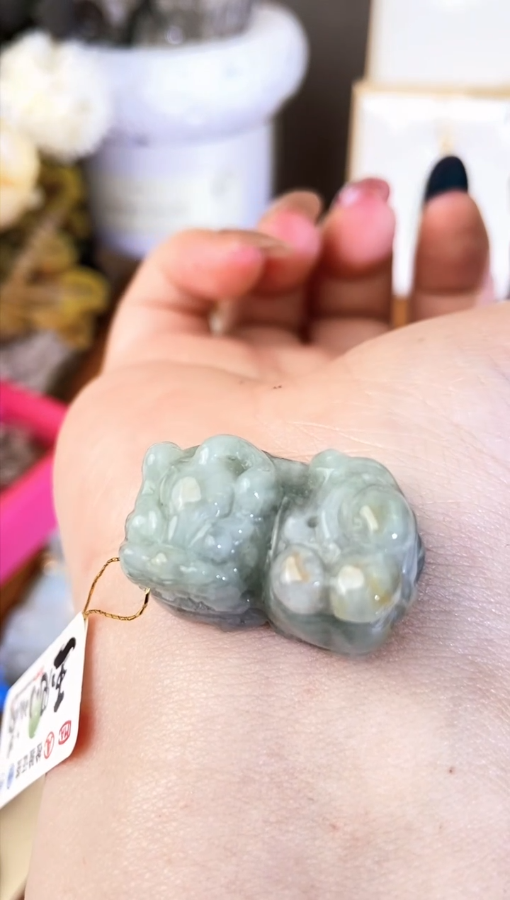 【闪购商品】翡翠颈饰未镶嵌天然缅甸A货翡翠颈饰配绳带礼盒