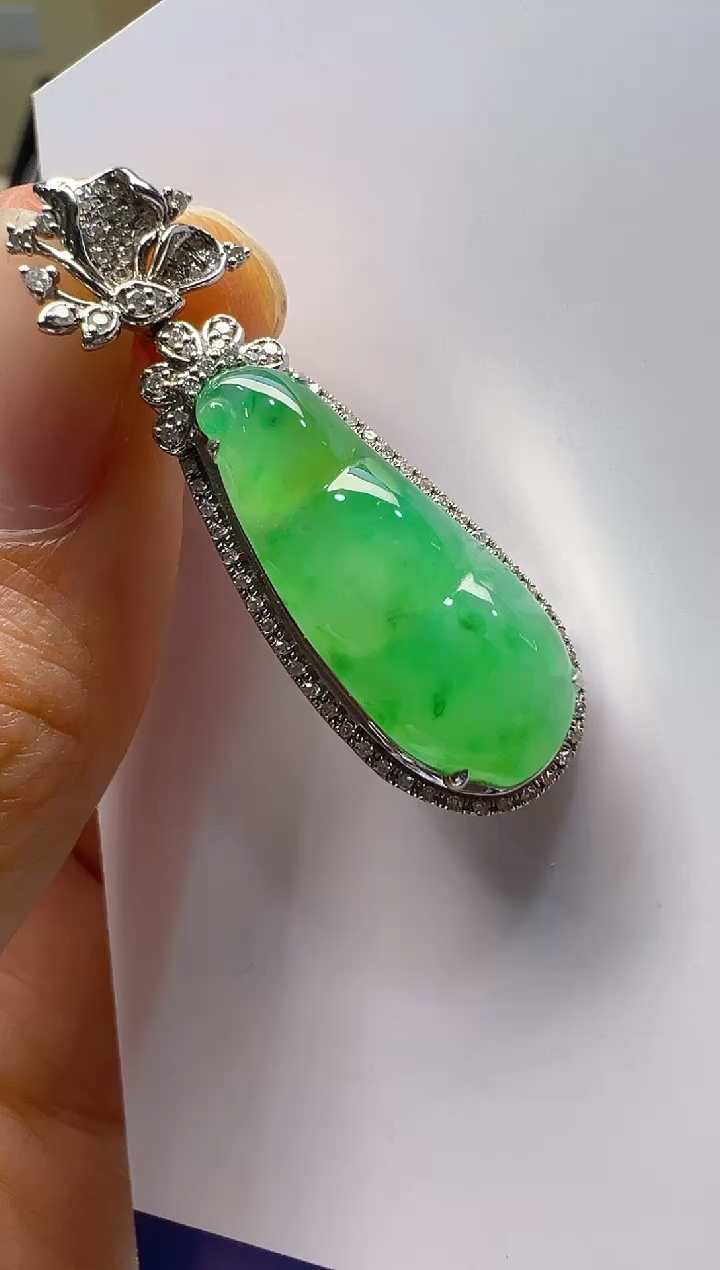 【闪购商品】翡翠吊坠(不含链)18K金镶嵌多样性团购发一件