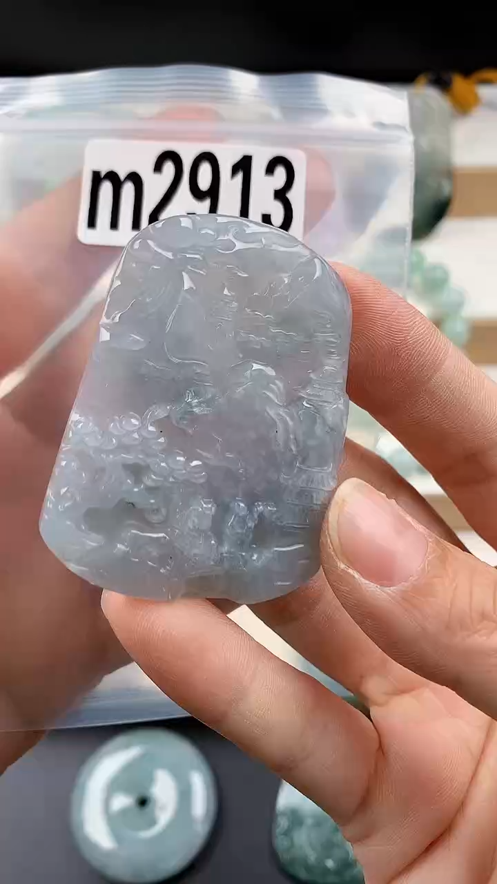 颈饰未镶嵌翡翠天然翡翠吊坠挂件