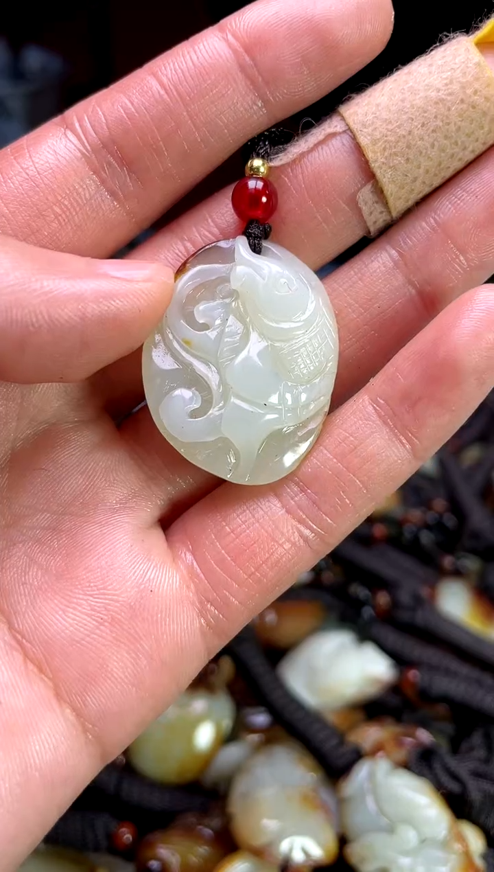 【闪购商品】和田玉颈饰未镶嵌1