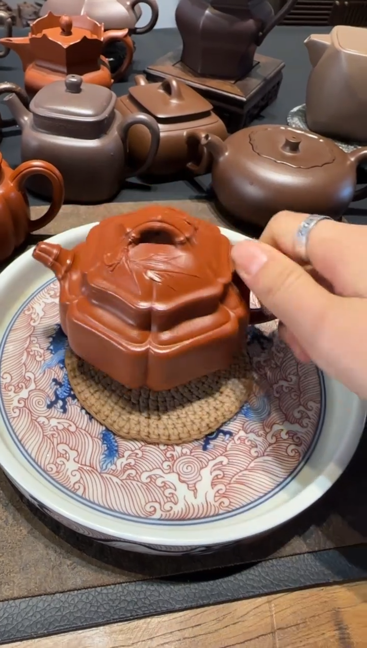 【闪购商品】紫砂茶壶六方海棠双线竹鼓