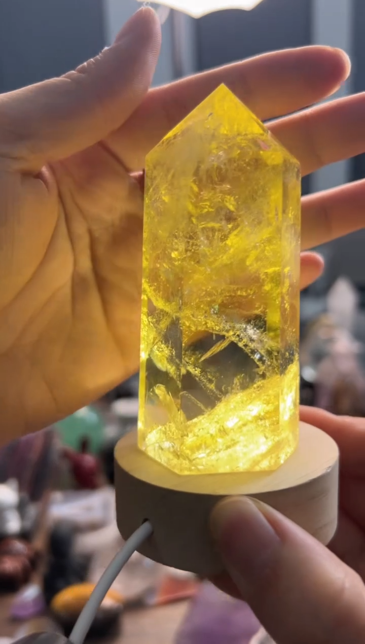 未镶嵌珠宝半成品水晶M445 约9.2cm