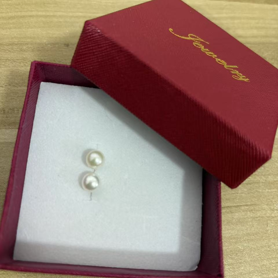 首饰盒/箱 礼盒素钉  可收纳耳钉戒指