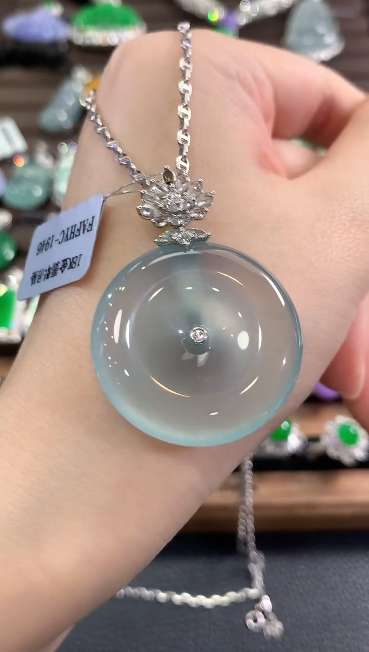 吊坠(不含链)18K金镶嵌翡翠d16