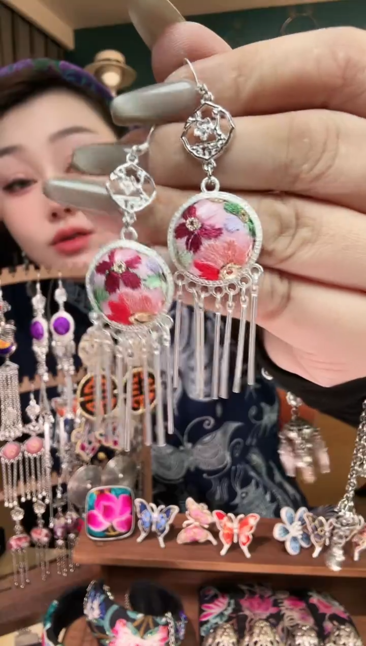 刺绣纯手工民族风刺绣耳环