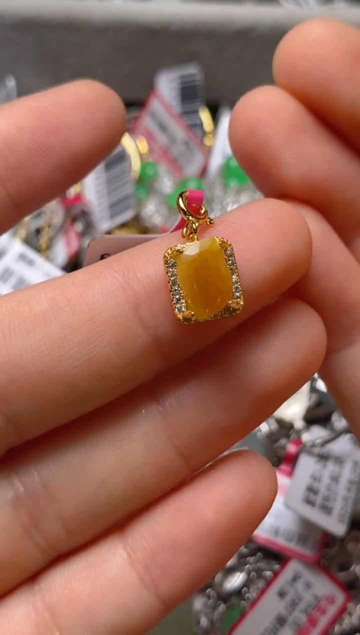 银S925镶嵌戒指翡翠百内无证书