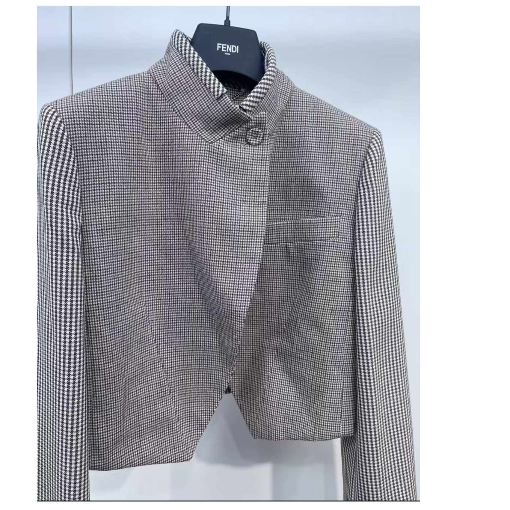 未使用 FENDI/芬迪 双双臻选/ck80148/芬迪外套40(宋慧乔同款)