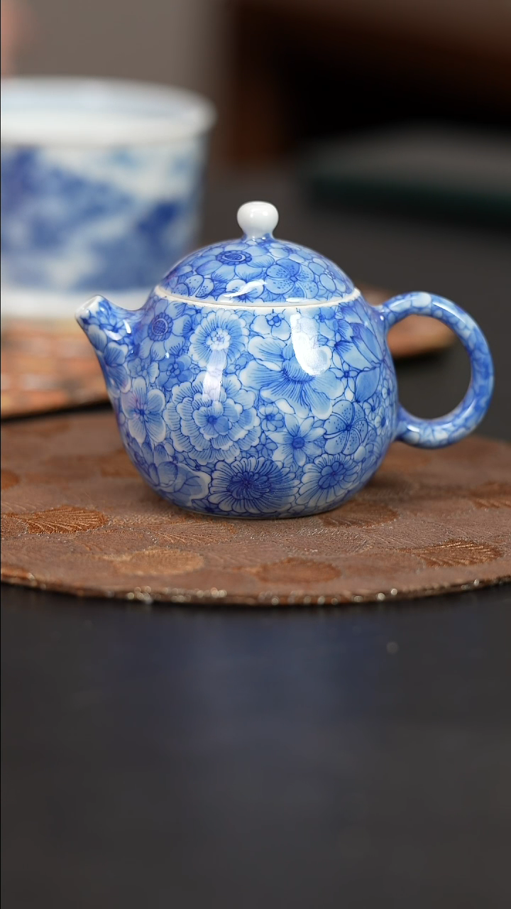 【闪购商品】杯看山柴窑青花万花