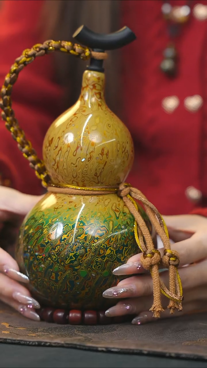 【闪购商品】WR195漆艺酒葫芦不包手串及旋转底座