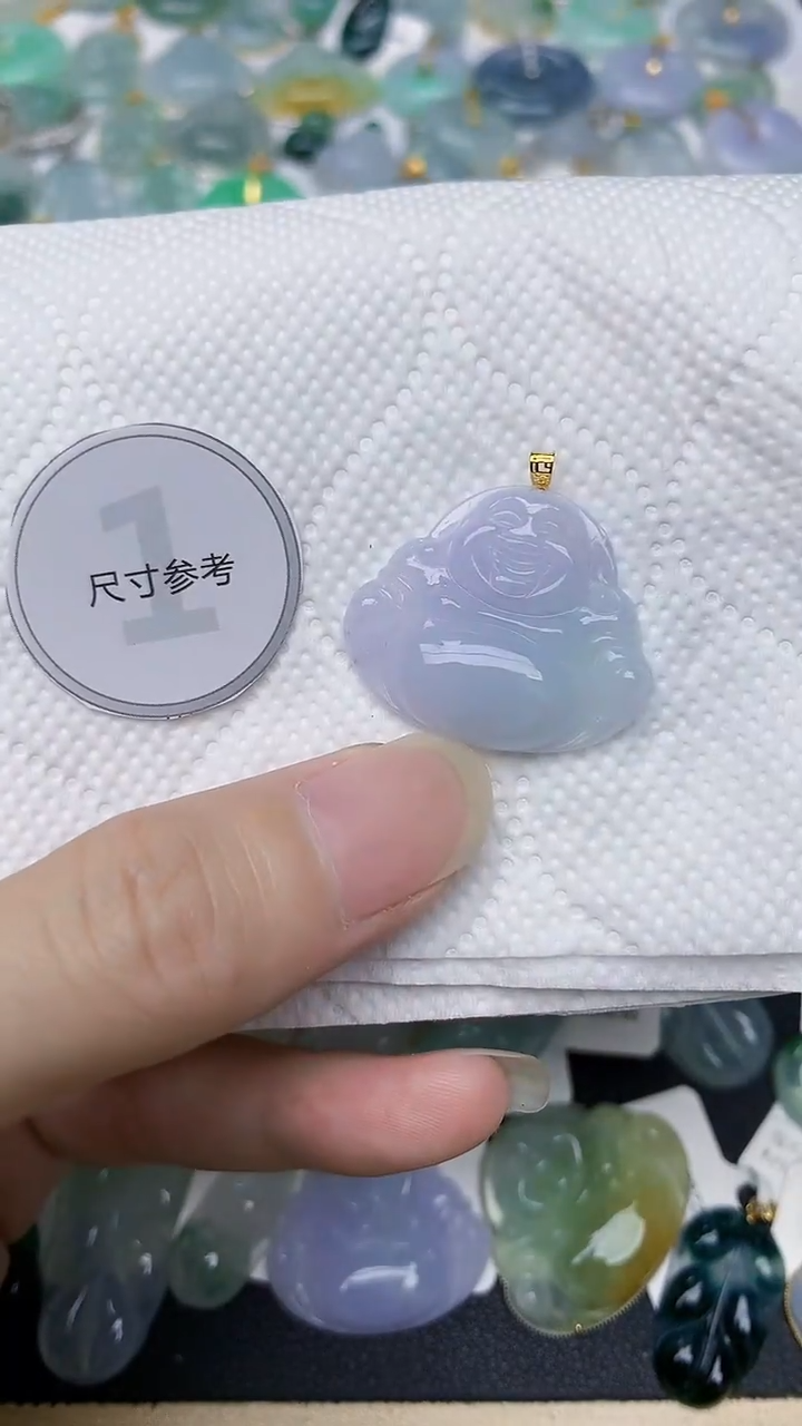颈饰18K金镶嵌翡翠天然A货翡翠