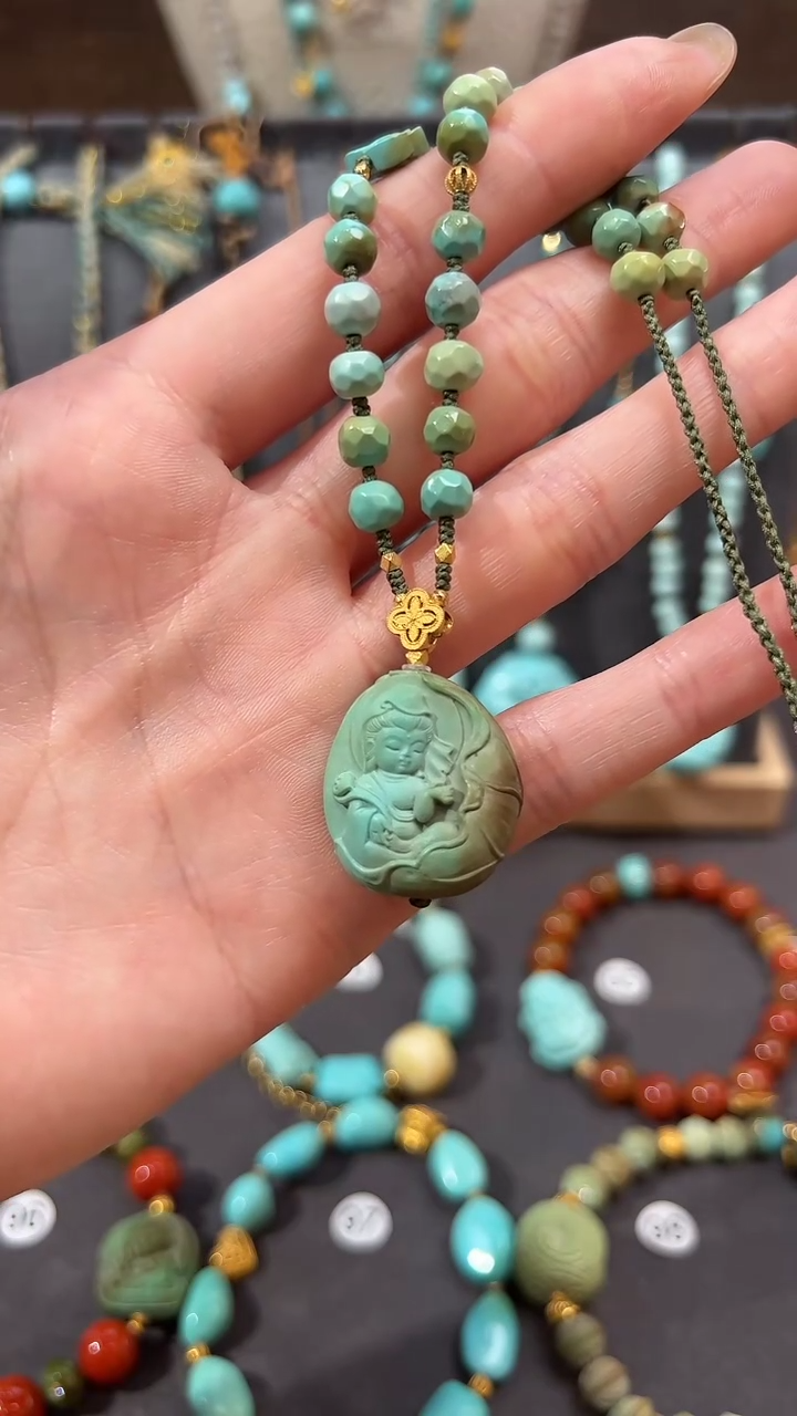 【闪购商品】绿松石颈饰18K金镶嵌绿松石项链