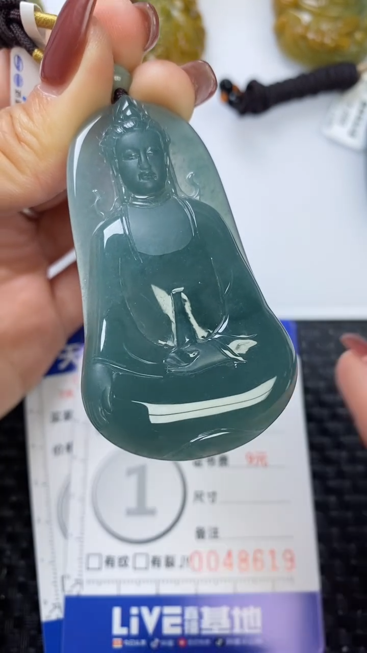 【闪购商品】翡翠颈饰未镶嵌11111111111111111