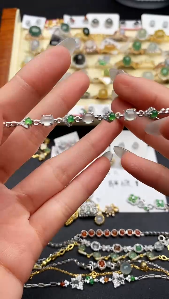 【闪购商品】翡翠戒指银S925镶嵌777777777+1