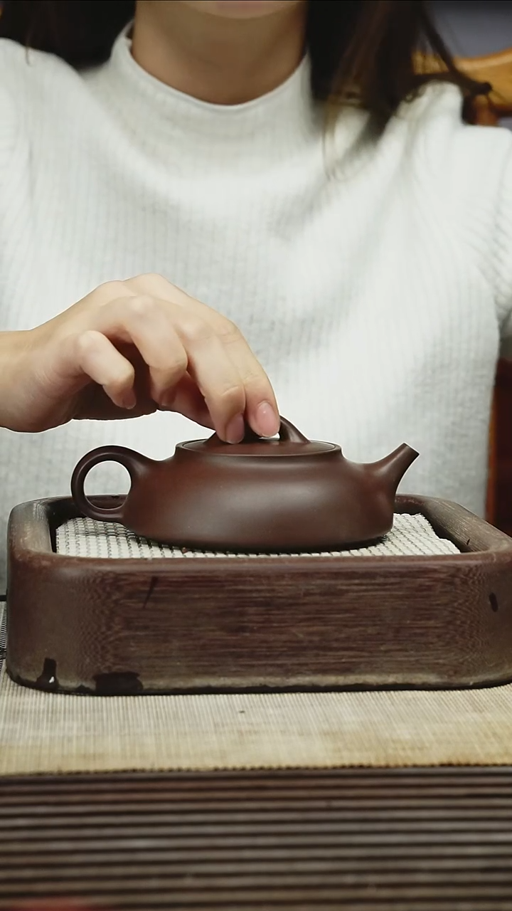 茶壶紫砂.180CC  