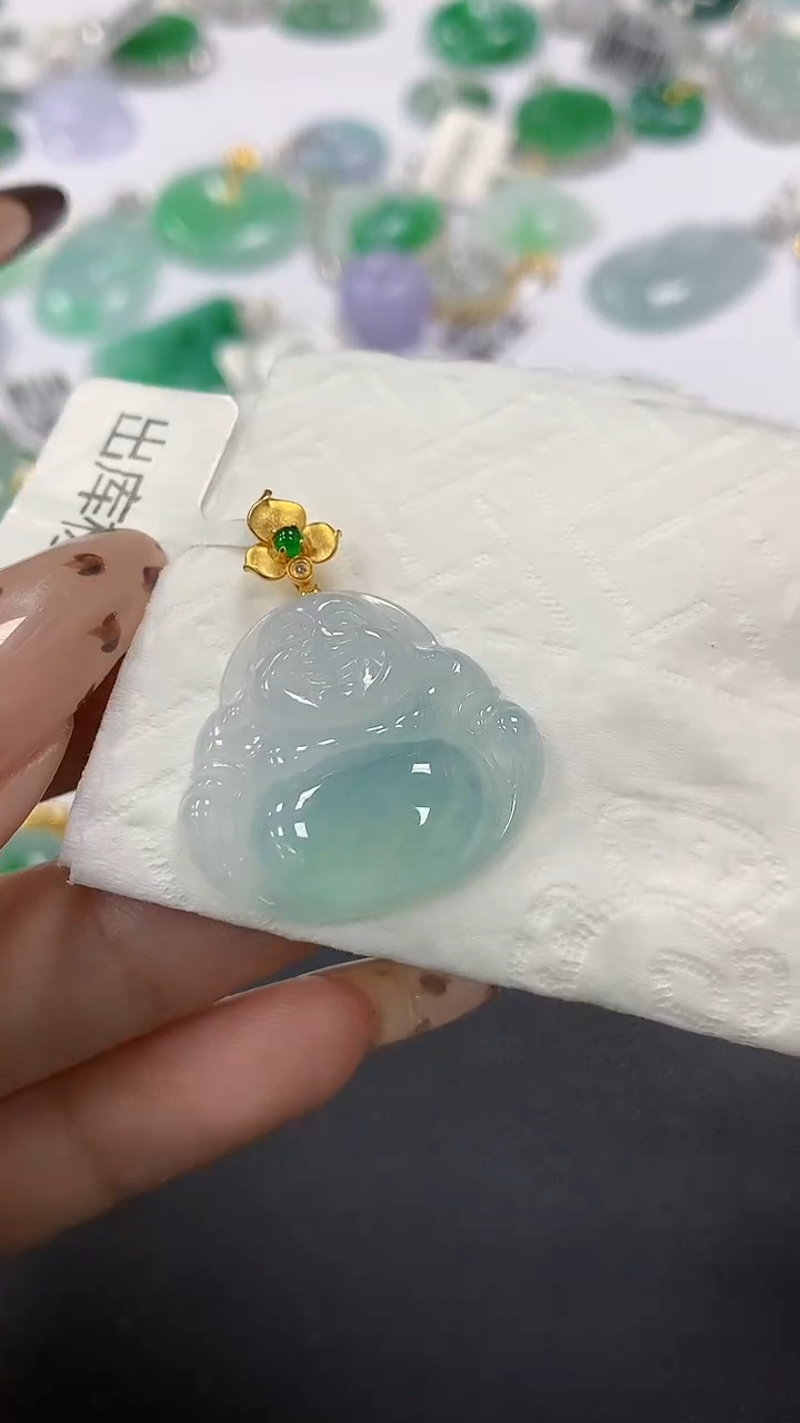 颈饰18K金镶嵌翡翠a货假一赔三支持复检百元上9元证书费自理