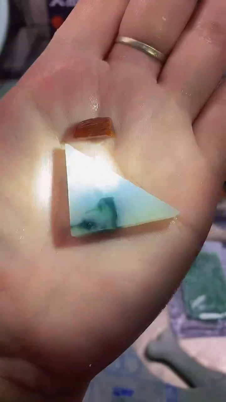 翡翠散珠未镶嵌天然面点翡翠A货309