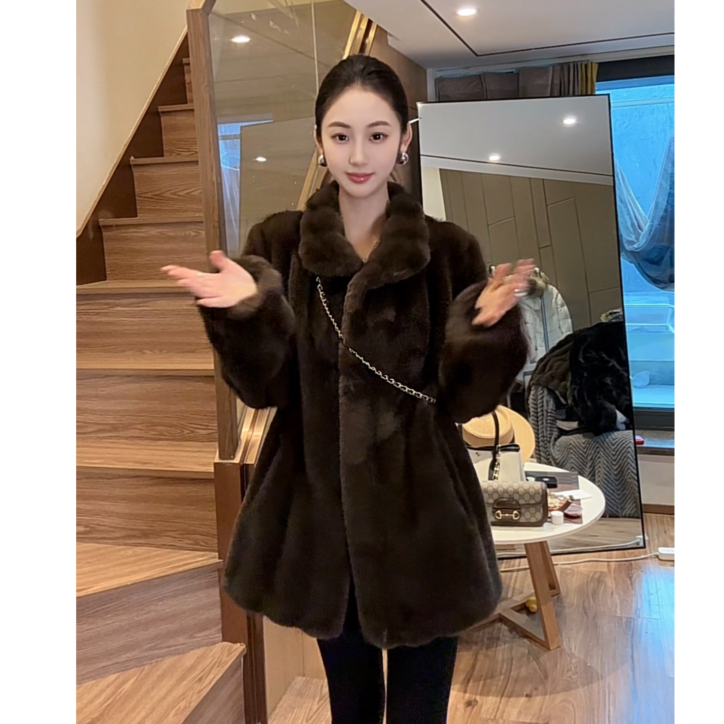 【顶奢软黄金】定制NIU家双色环保水貂外套 28187