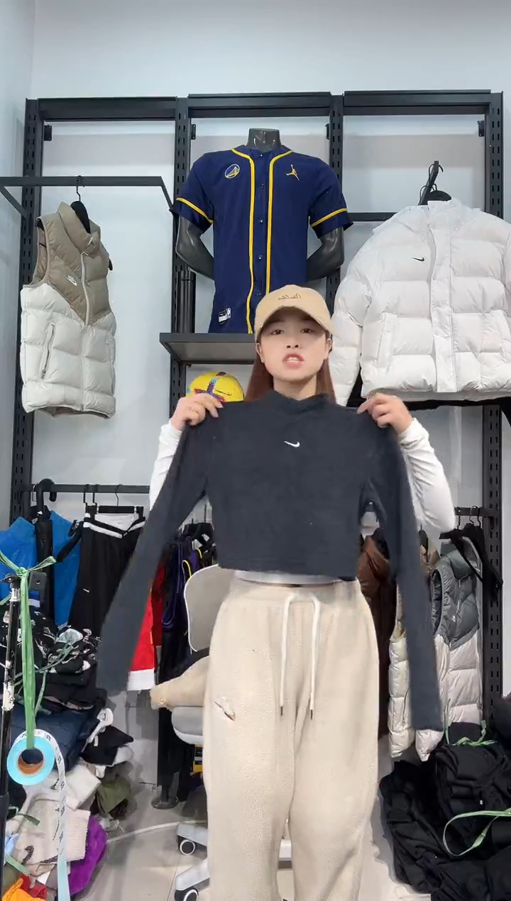 3235闪购编码 Nike/Joedan运动卫衣裤以直播间过款为准 尺码  s