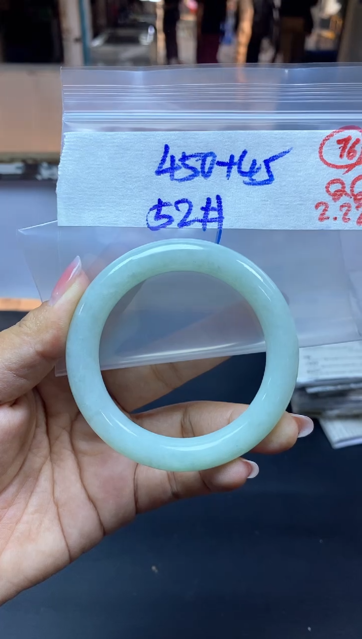 【闪购商品】定制翡翠未镶嵌76/手镯/