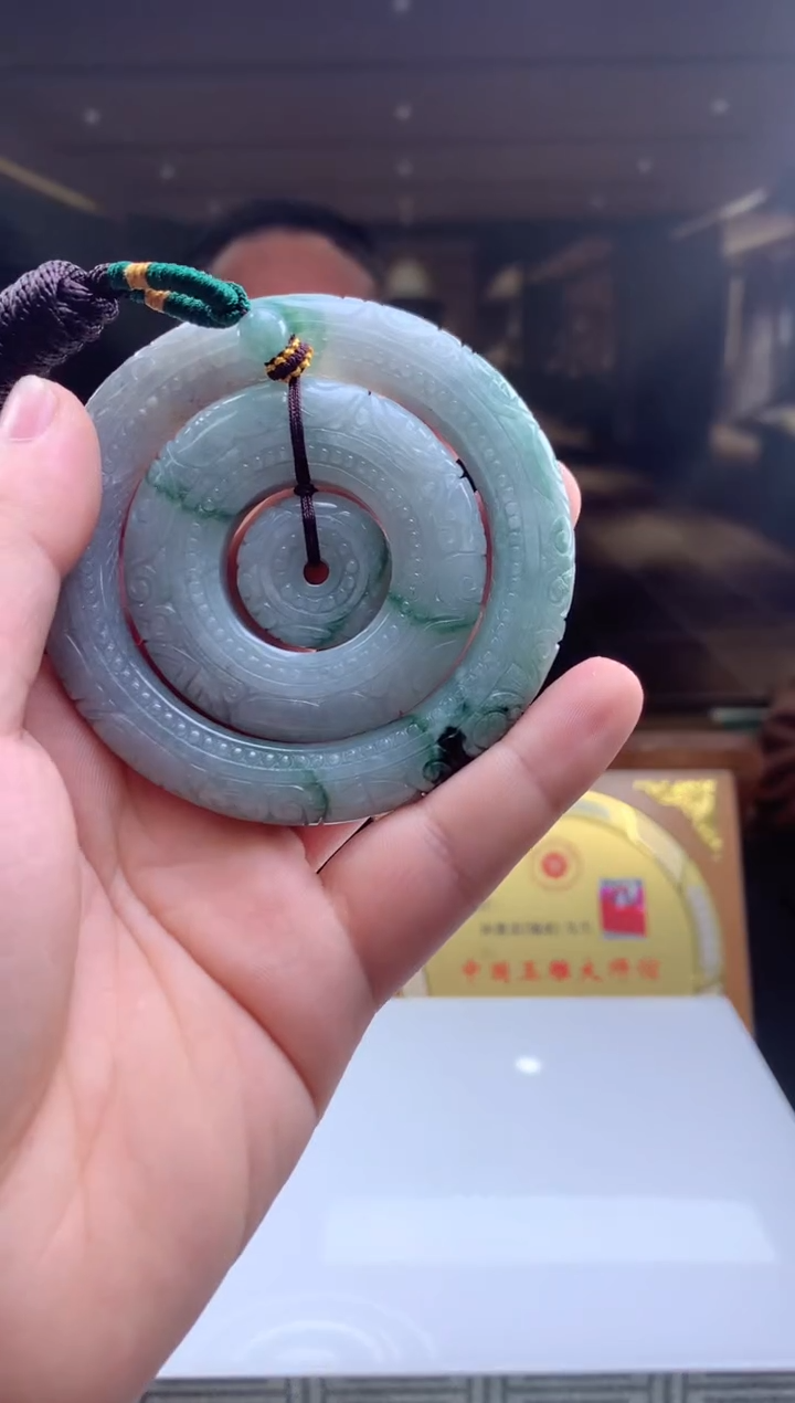 【闪购商品】定制翡翠未镶嵌挂件发货（拍一发一）          