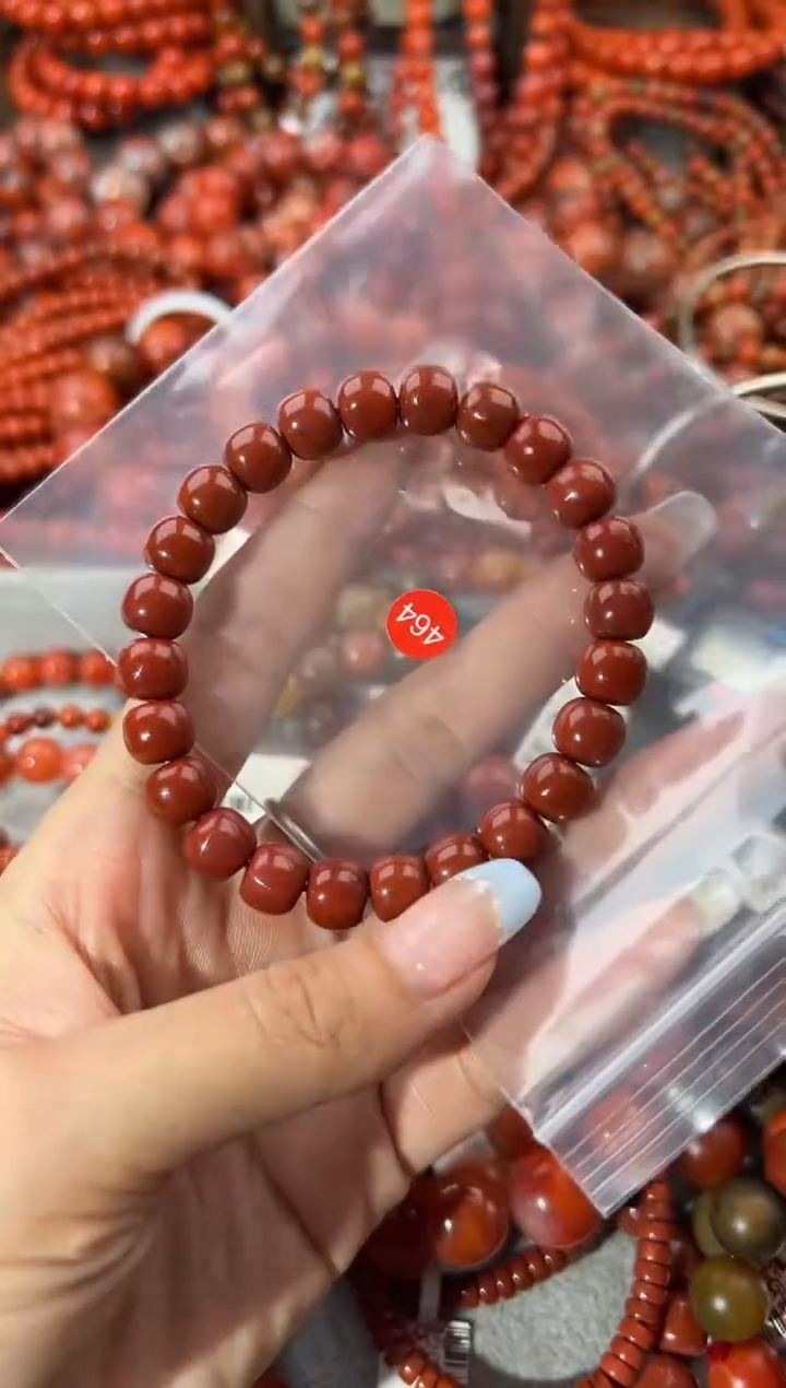 未镶嵌手串南红玛瑙9+