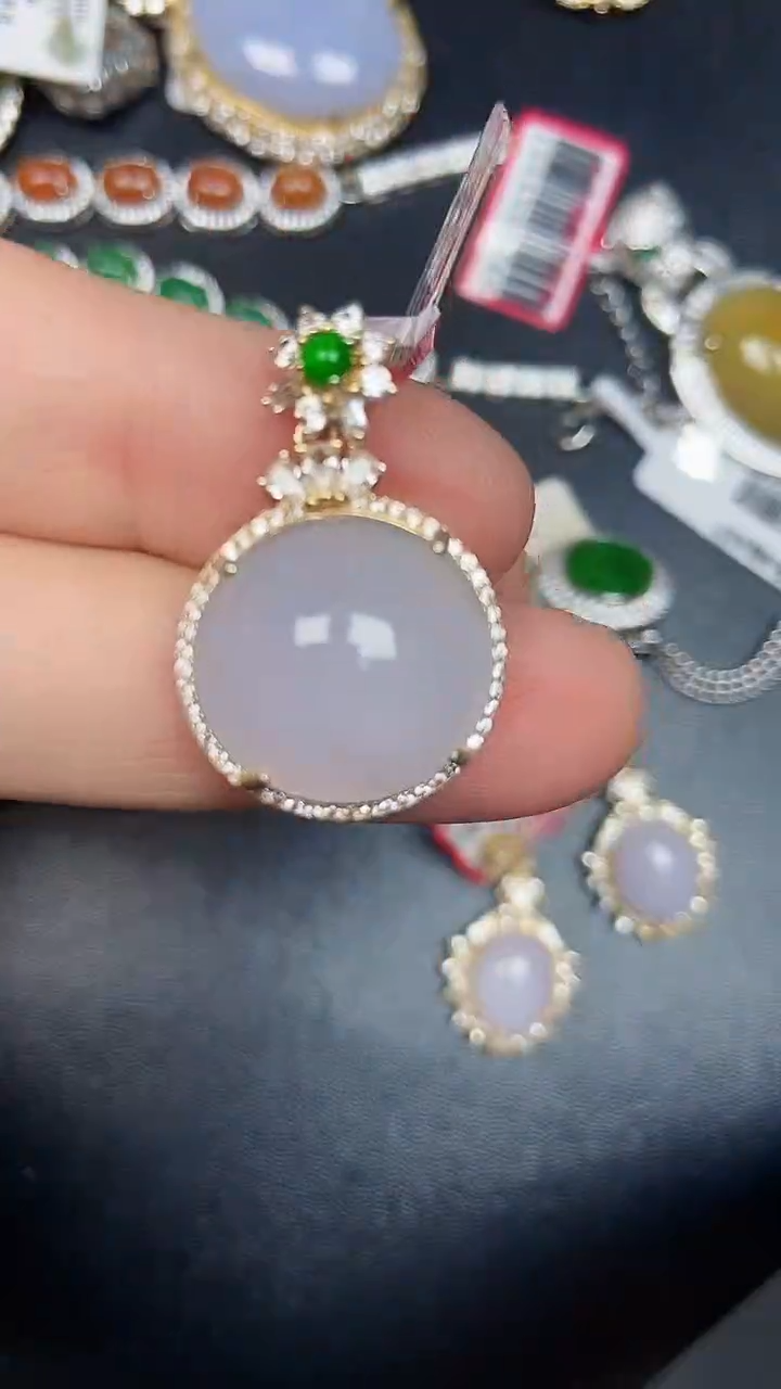 银S925镶嵌戒指翡翠7000