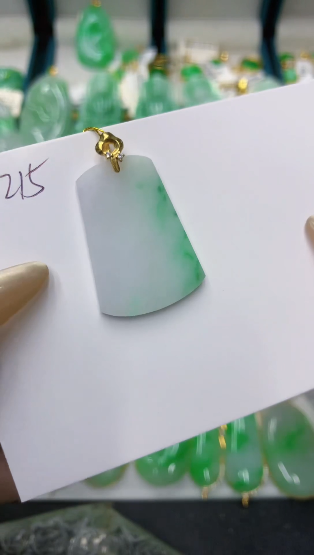 颈饰未镶嵌翡翠111111