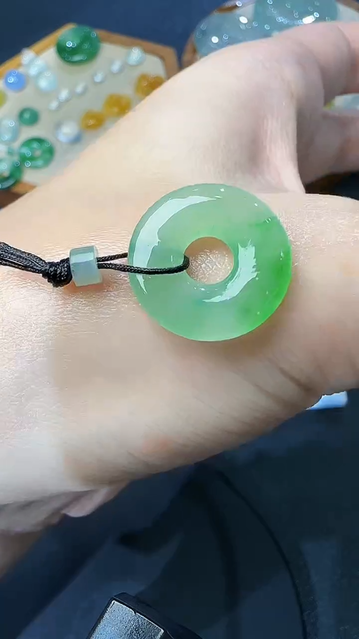 定制翡翠未镶嵌毛货35