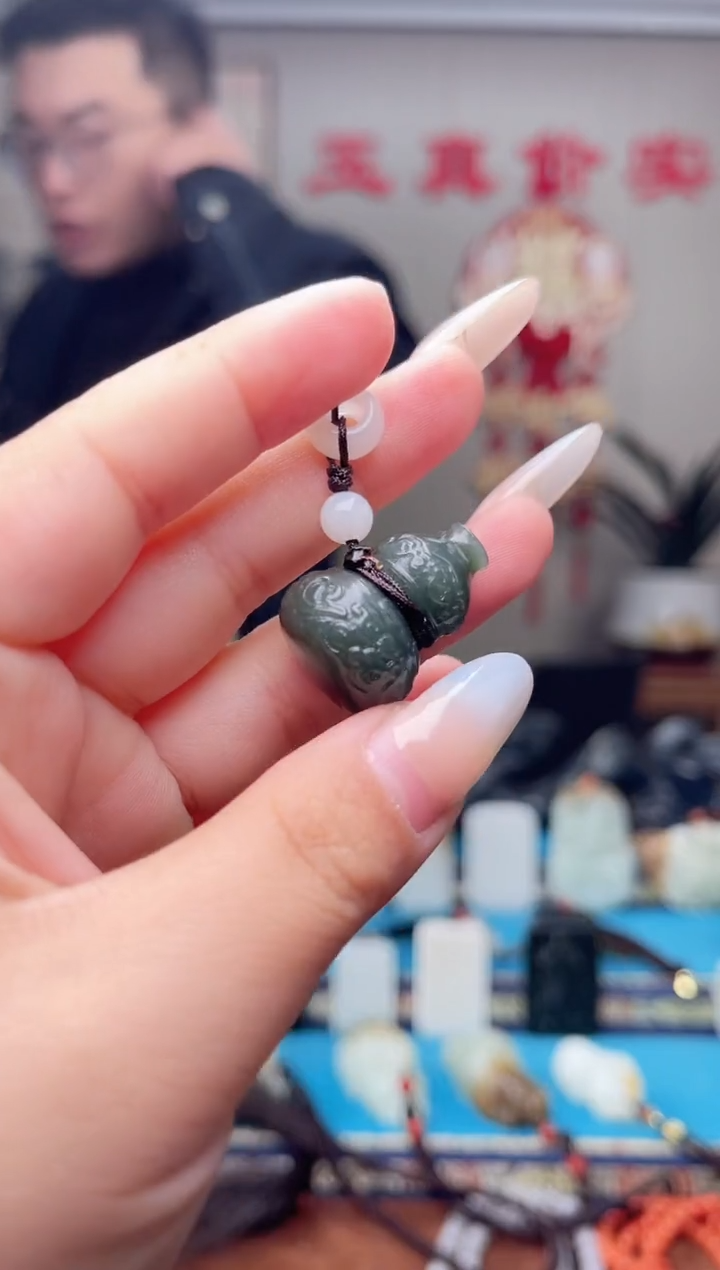 【闪购商品】和田玉挂件未镶嵌1