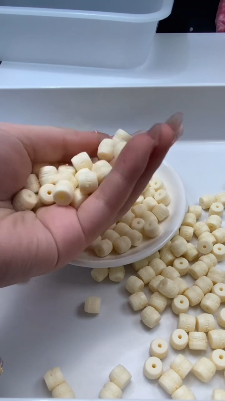 檀香木散珠w3128*8*9mm*2颗