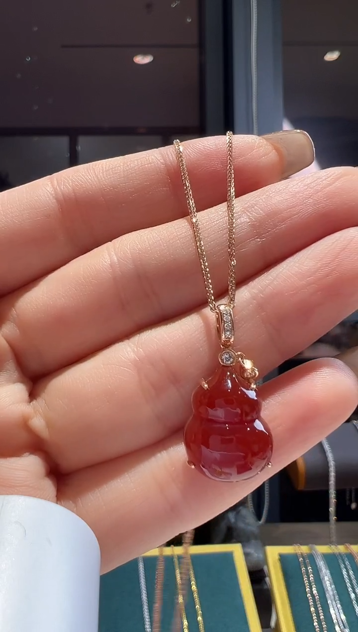 吊坠(不含链)18K金镶嵌钻石镶钻红葫芦吊坠K红