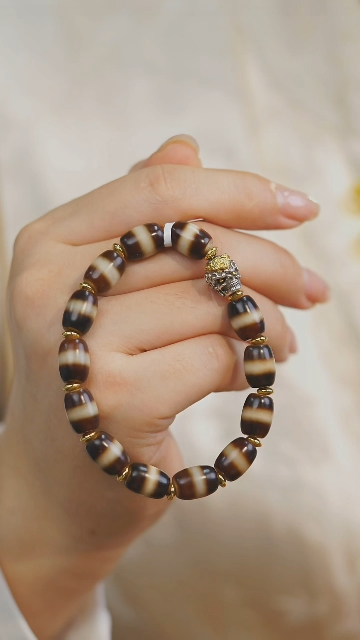 【闪购商品】玛瑙/玉髓手串未镶嵌多样性发其一