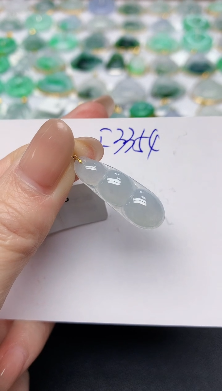 颈饰未镶嵌翡翠天然缅甸A货翡翠百元以上9元证书费自理