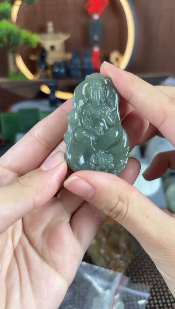 【闪购商品】和田玉颈饰未镶嵌1