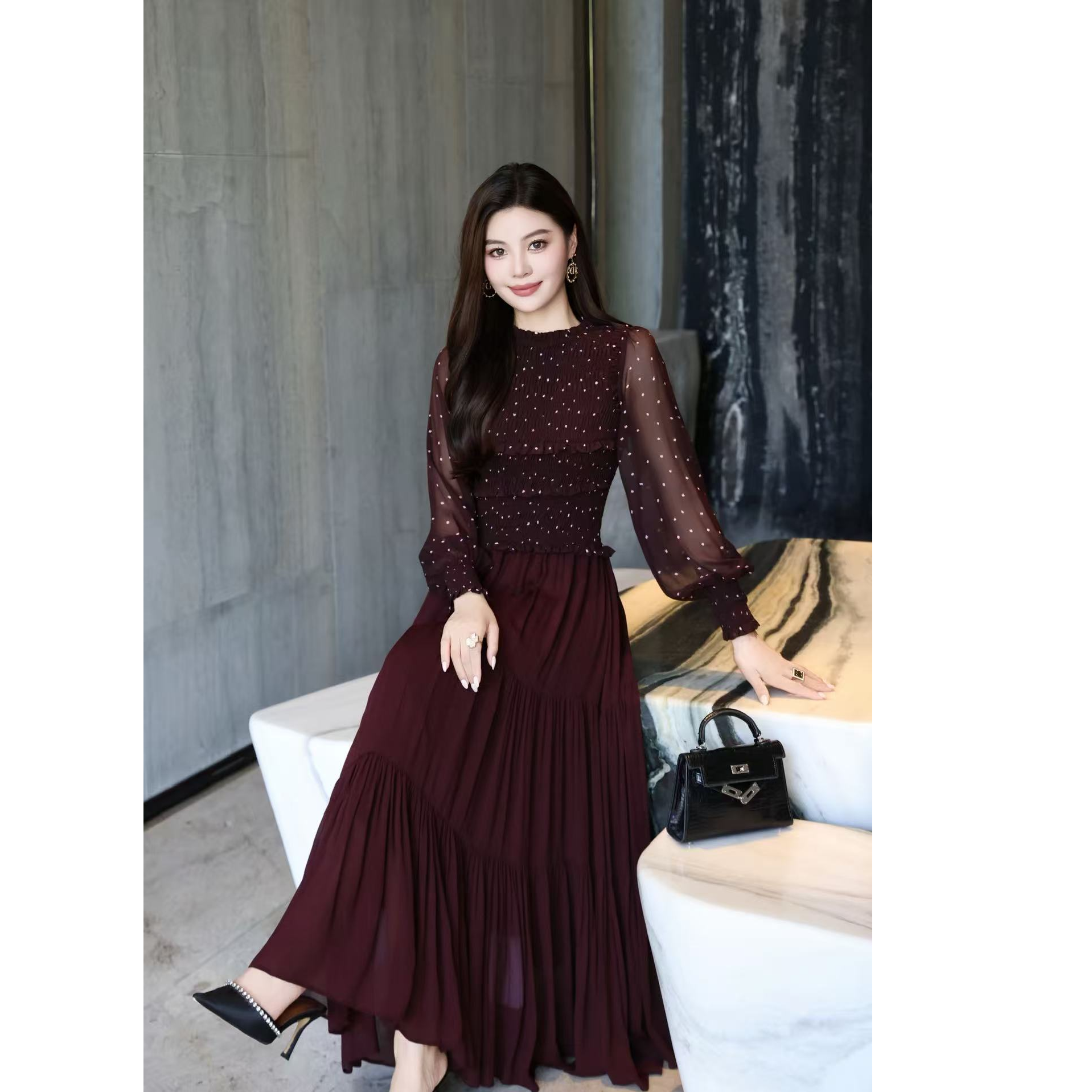 秋冬季法式修身长袖长款大裙摆轻奢名媛优雅显瘦气质收腰裙子