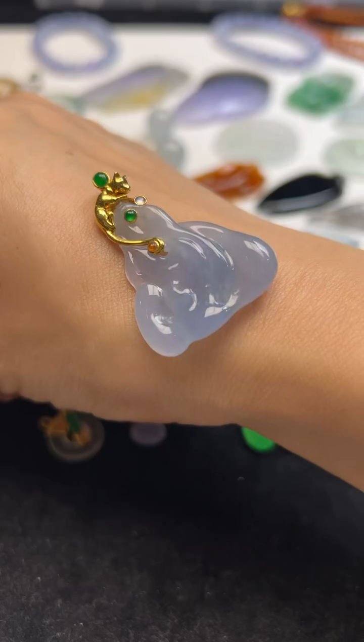 18K金镶嵌定制翡翠5500+550紫随行吊坠-sq068