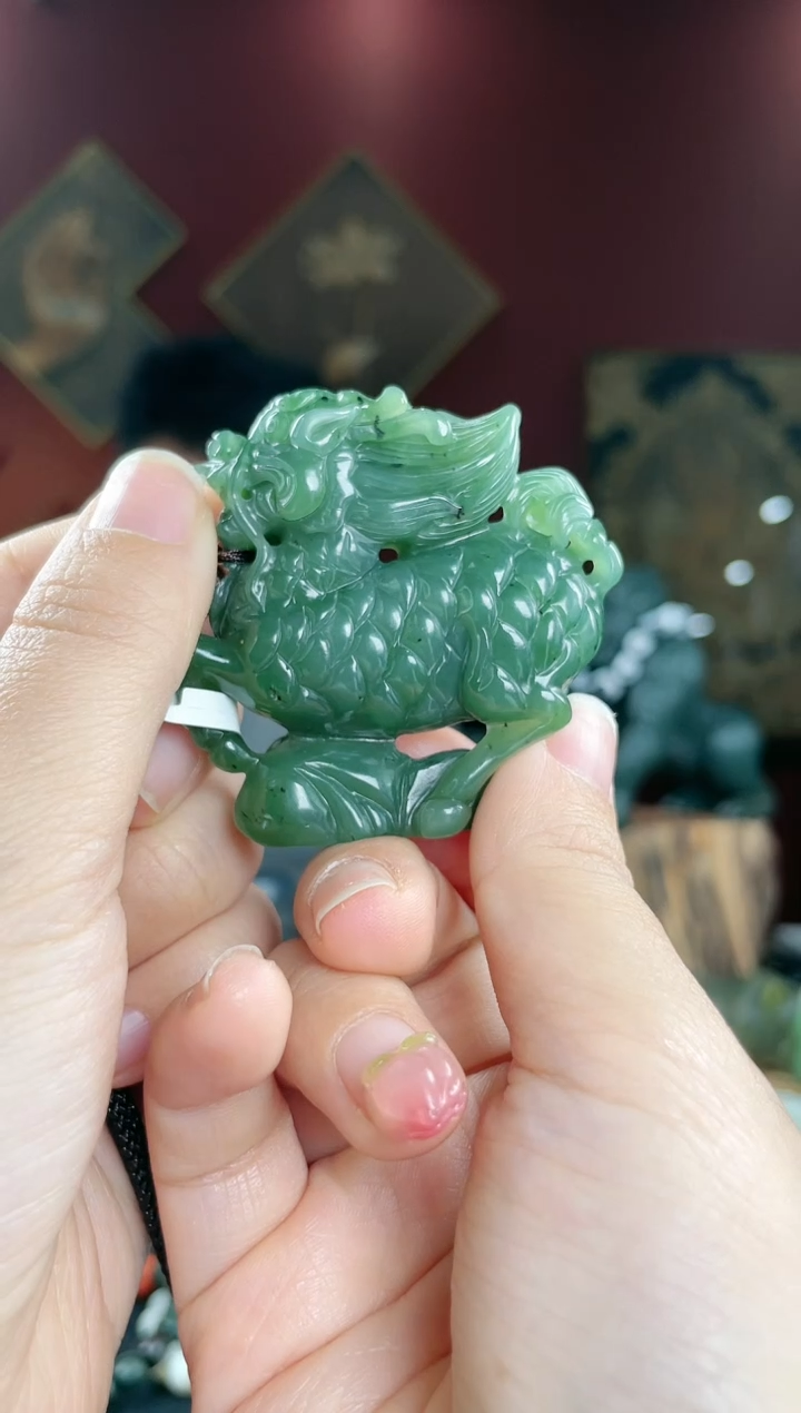 【闪购商品】和田玉把件未镶嵌麒麟