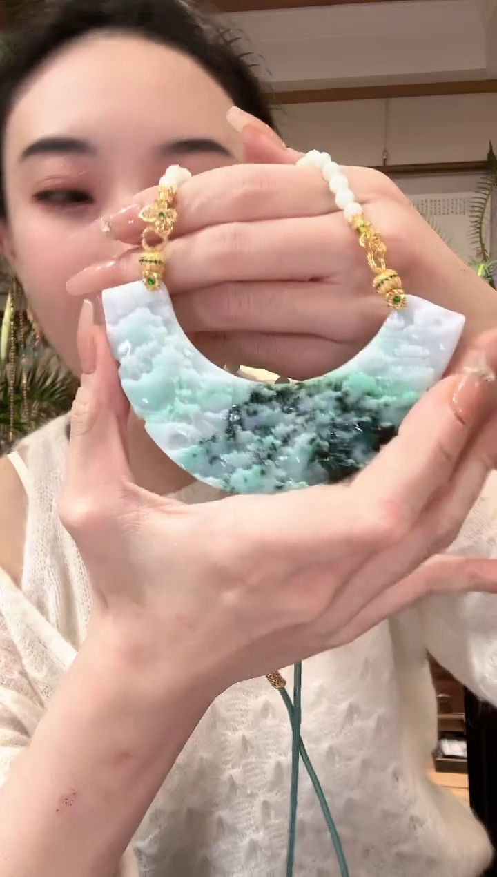 【闪购商品】翡翠颈饰未镶嵌国风