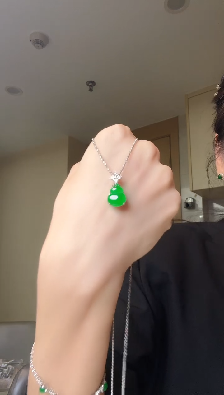 翡翠银S925镶嵌吊坠(不含链)天然翡翠吊坠