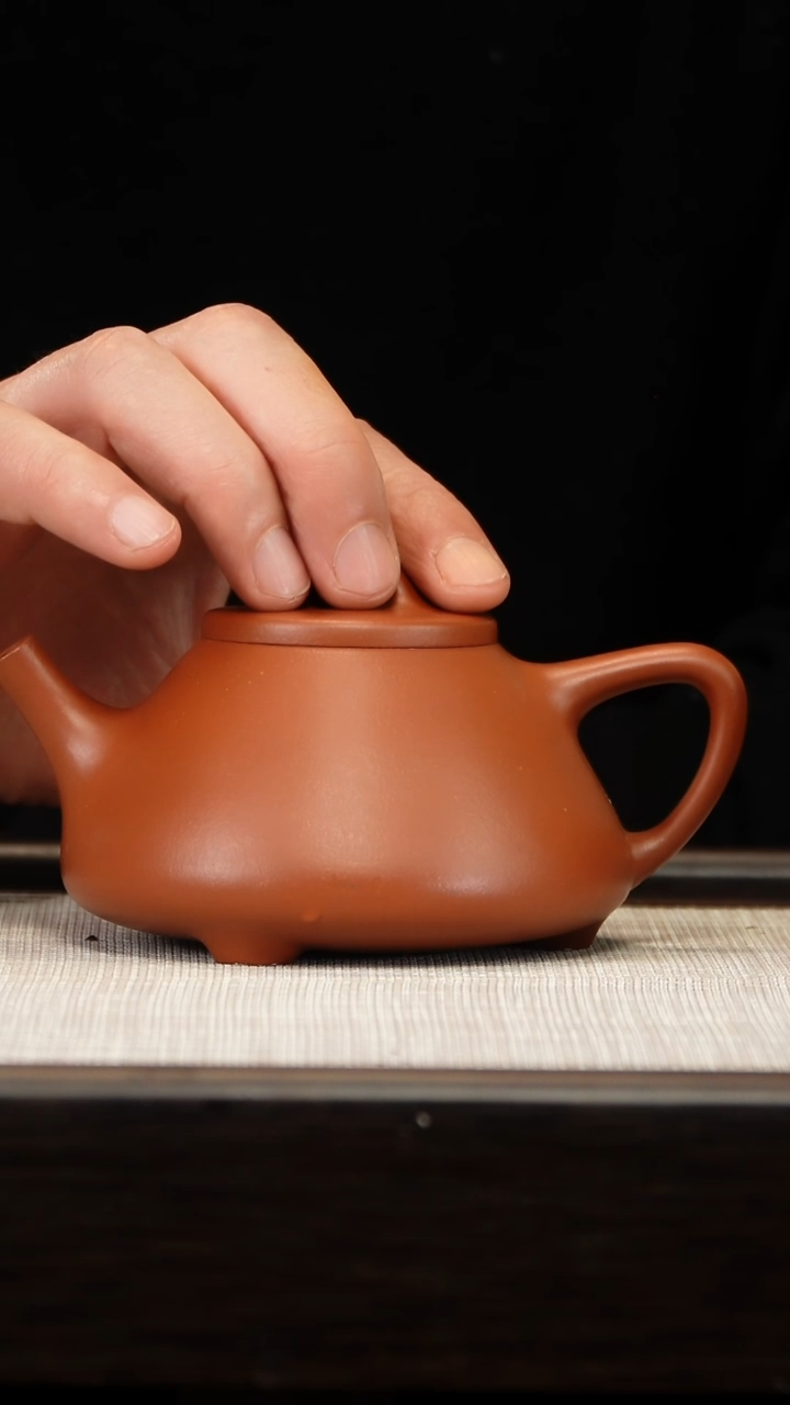 茶壶紫砂朱泥全手子冶