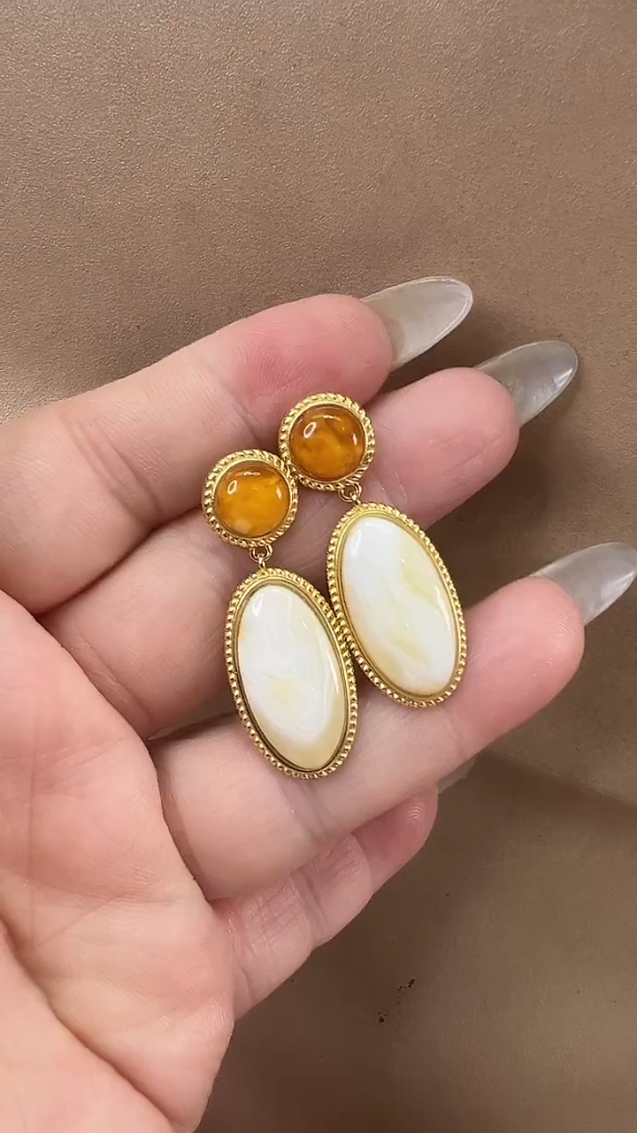 琥珀颈饰未镶嵌耳环