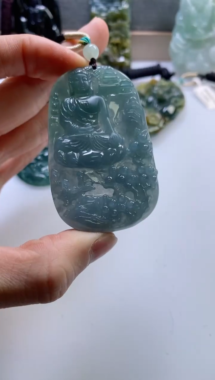 【闪购商品】翡翠挂件未镶嵌             