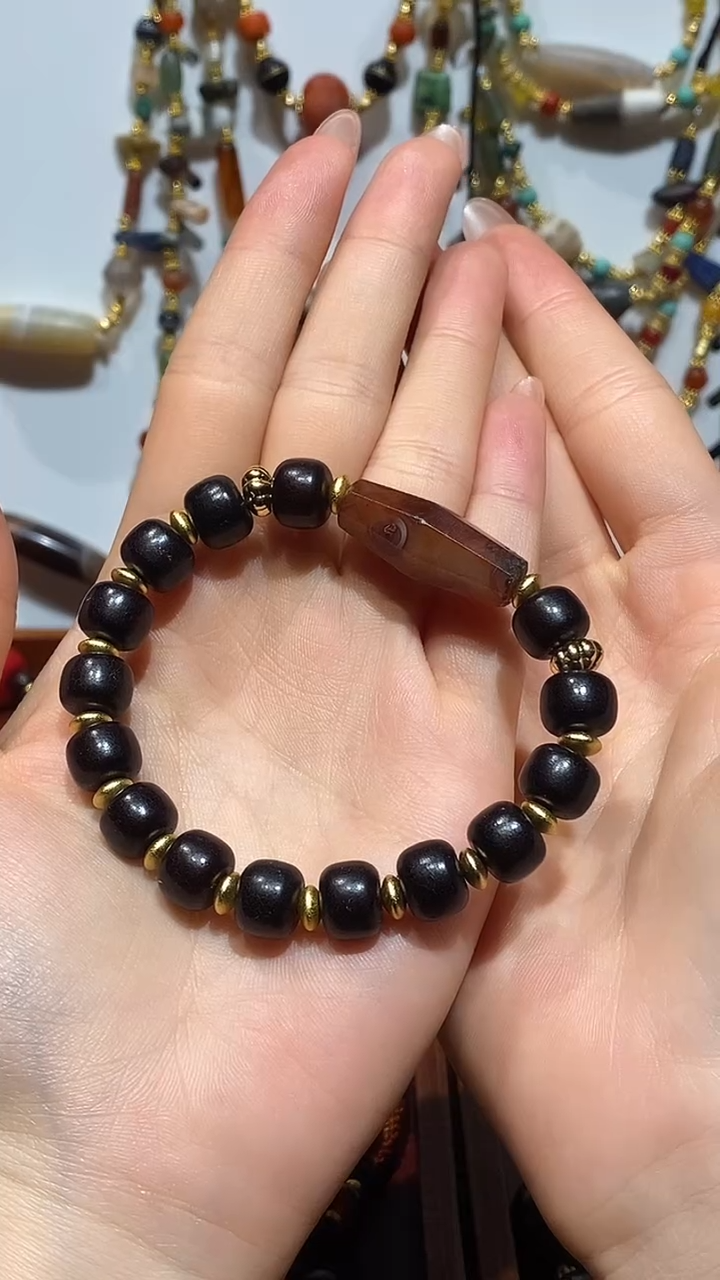 合金手链玛瑙/玉髓玉髓清玛红色星月菩提手串