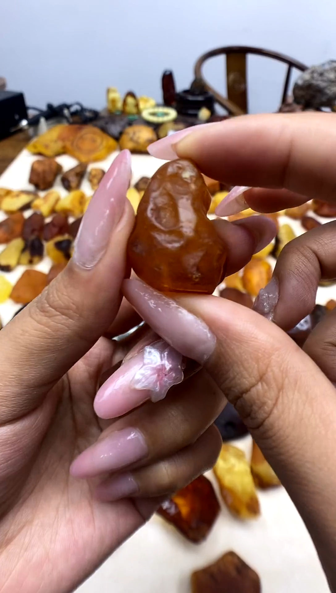 琥珀未镶嵌珠宝奇石天然琥珀蜜蜡原石5.4g