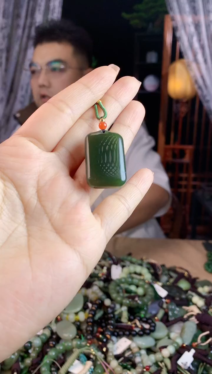 【闪购商品】和田玉挂件未镶嵌多样性发货拍一发一