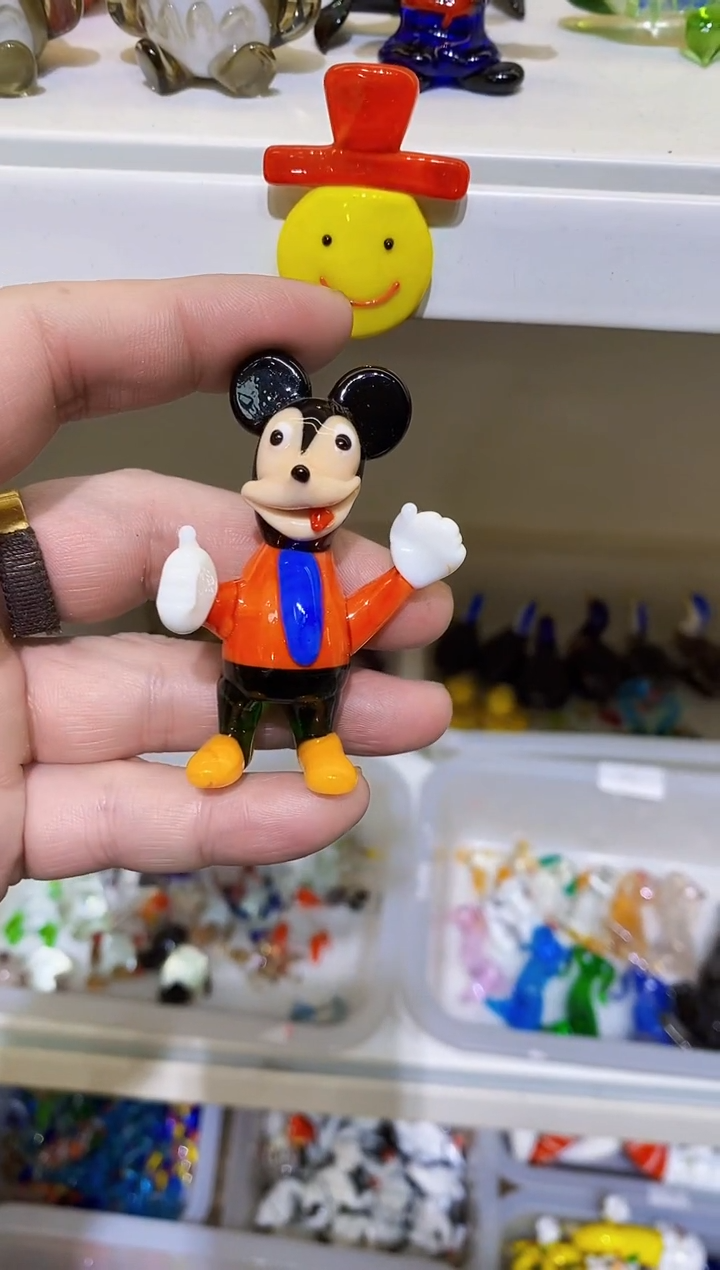琉璃手工艺品米老鼠
